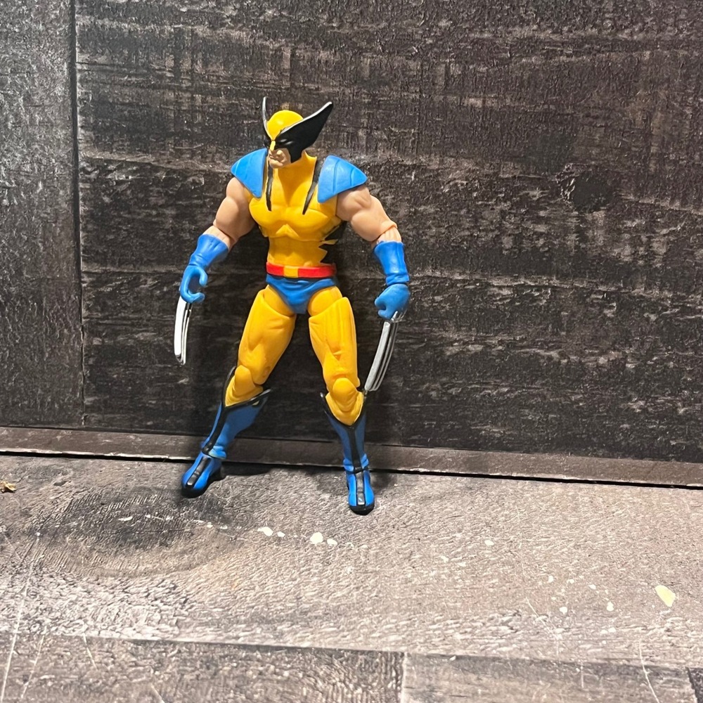 Marvel universe Wolverine Figure X-Men Yellow Blue Tiger Hasbro 3.75" 2008
